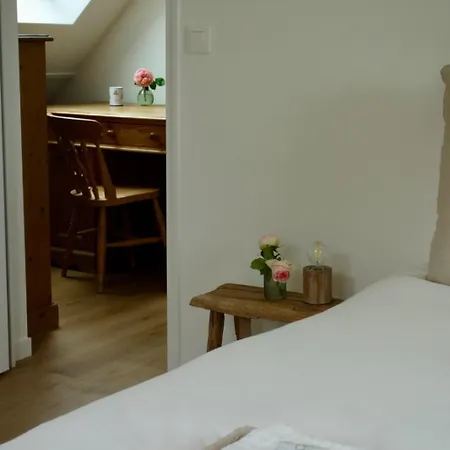 House Near Equipped For 8 People Holiday home *