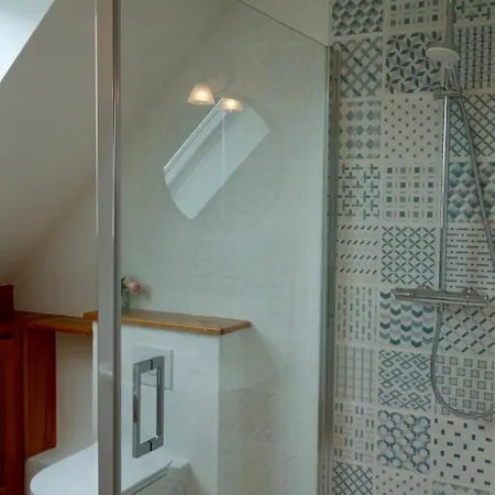 House Near Equipped For 8 People