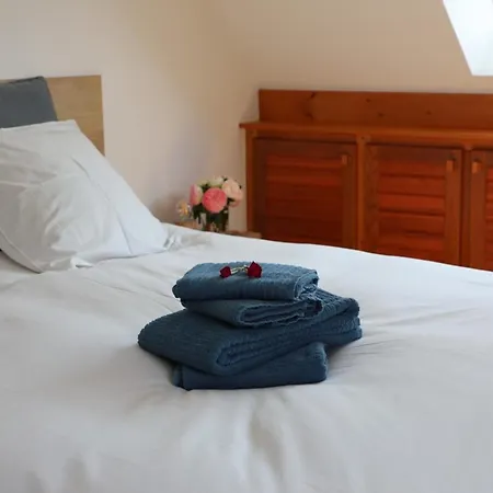 House Near Equipped For 8 People Barneville-Carteret