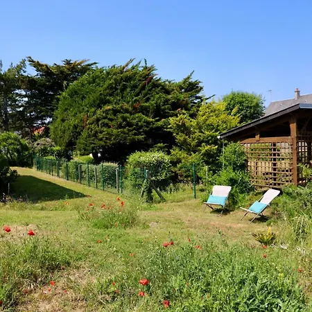 House Near Equipped For 8 People *